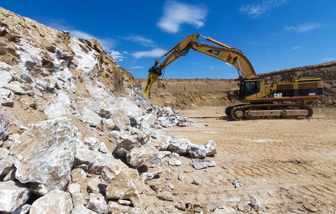 В Азербайджане пройдет аукцион по сдаче в эксплуатацию песчано-гравийных месторождений